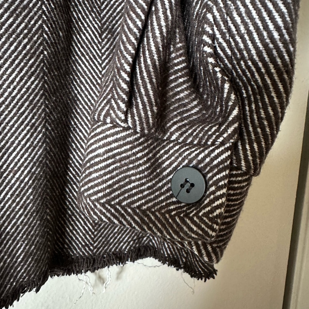 Boohoo Shacket - Picture 4 of 6